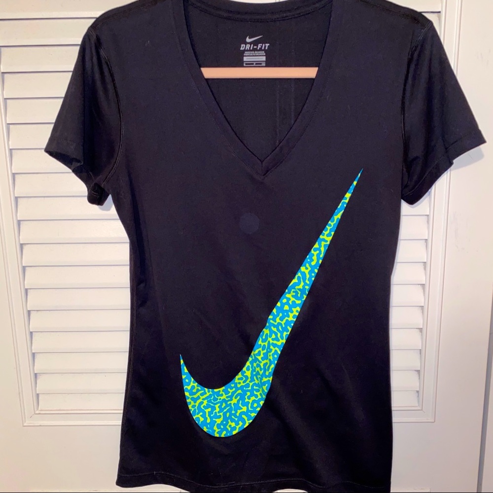 Nike vneck moisture wick tee